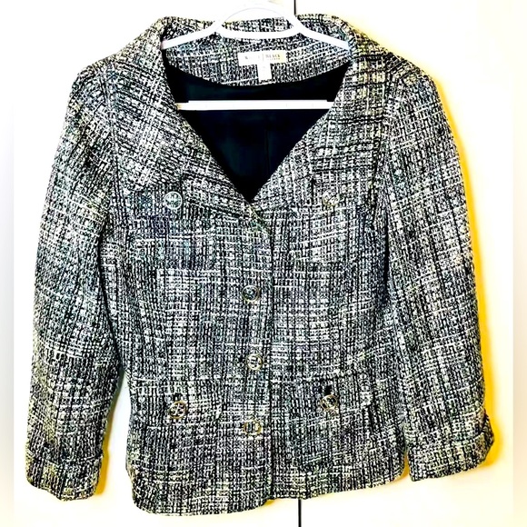 White House Black Market Jackets & Blazers - White house black market Tweed jacket Women‘s Size10
